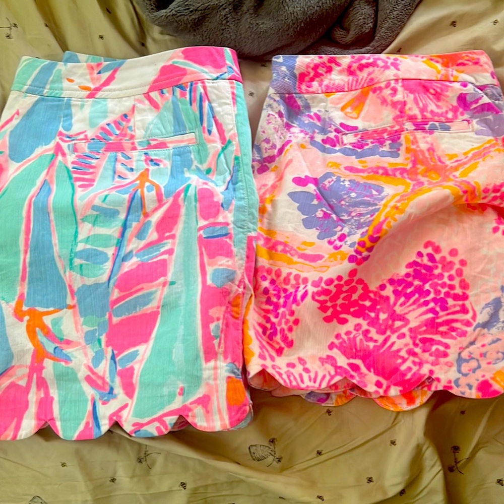2 pairs of Lilly Pulitzer scalloped leg shorts Size 10